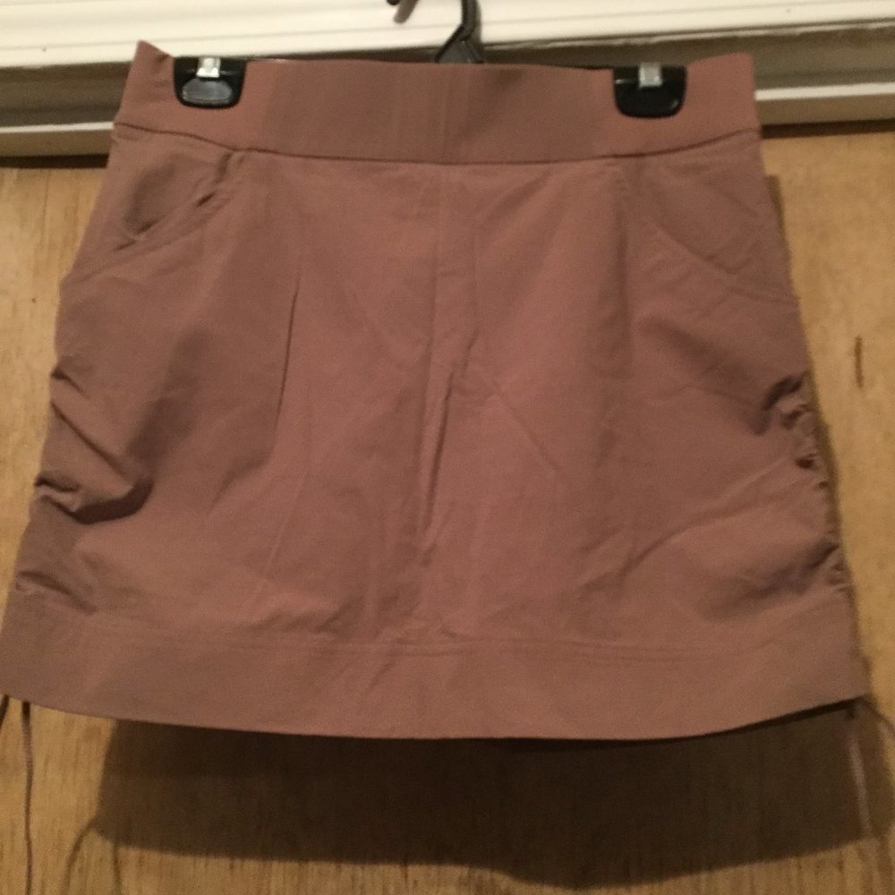 Columbia tennis skirt ruched sides